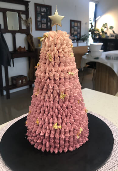 Layer Cake Decorating Workshop: Christmas Theme